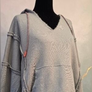 Natural Life Sage Light Green Distressed Oversizee Women’s Hoodie V NWOT Medium